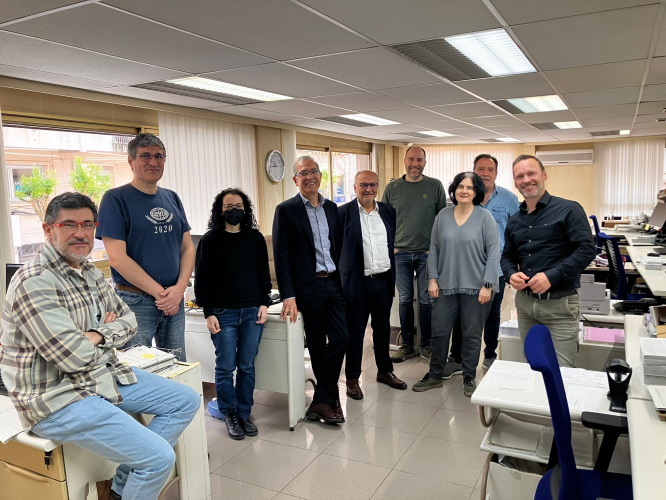 Foto subdelegado del gobierno en Pontevedra visita sede de Muface