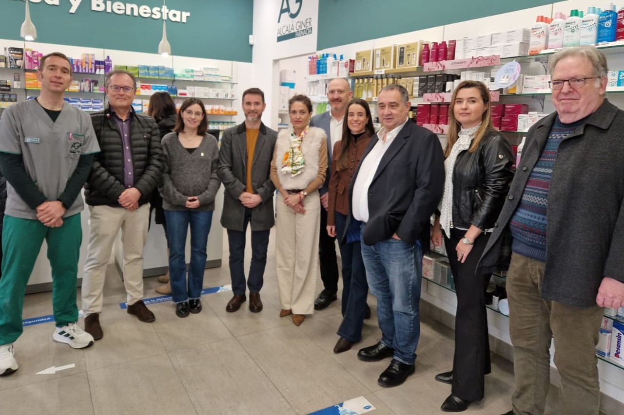 Asistentes al acto de primera dispensación de e-receta en Castellón