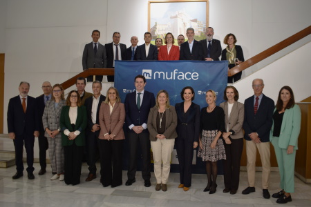 Foto de familia tras la reunión