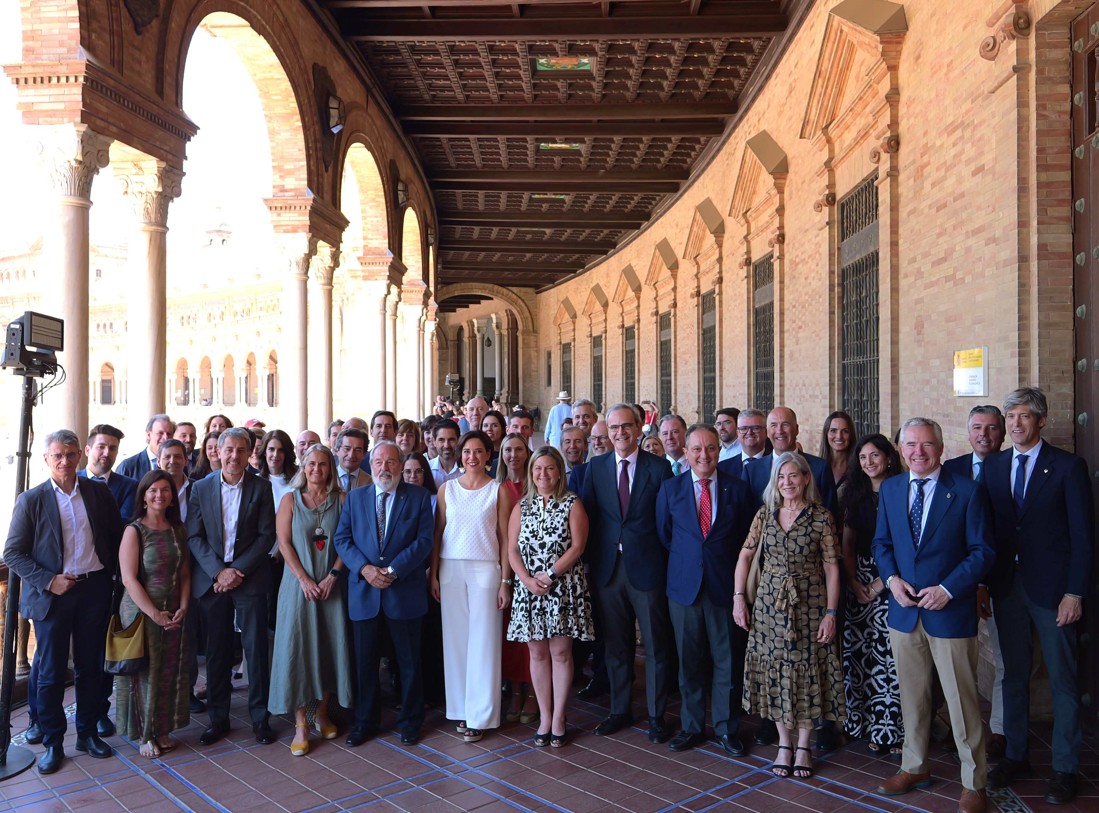 Foto de la reunión de Sevilla sobre la e-receta concertada