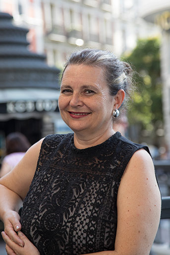 María Elvira Roca Barea