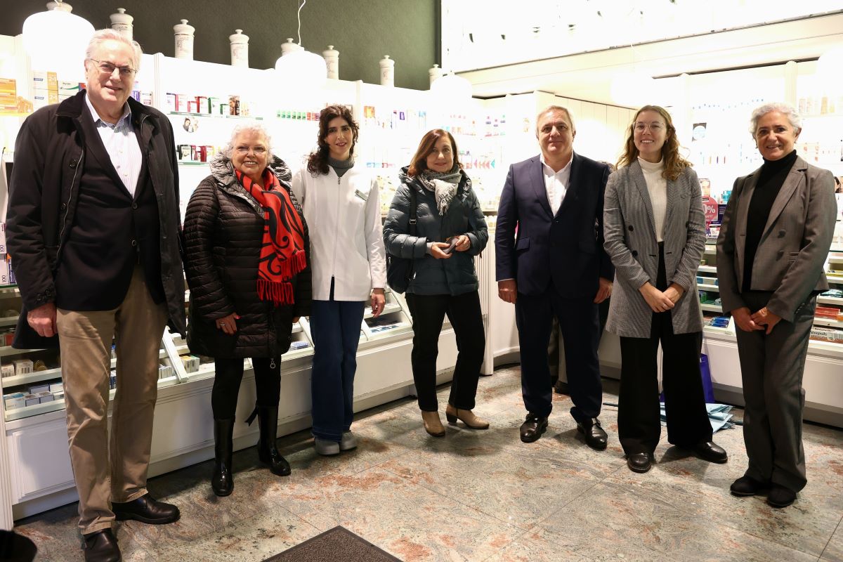 Acto de primera dispensación de e-receta en Gipuzkoa