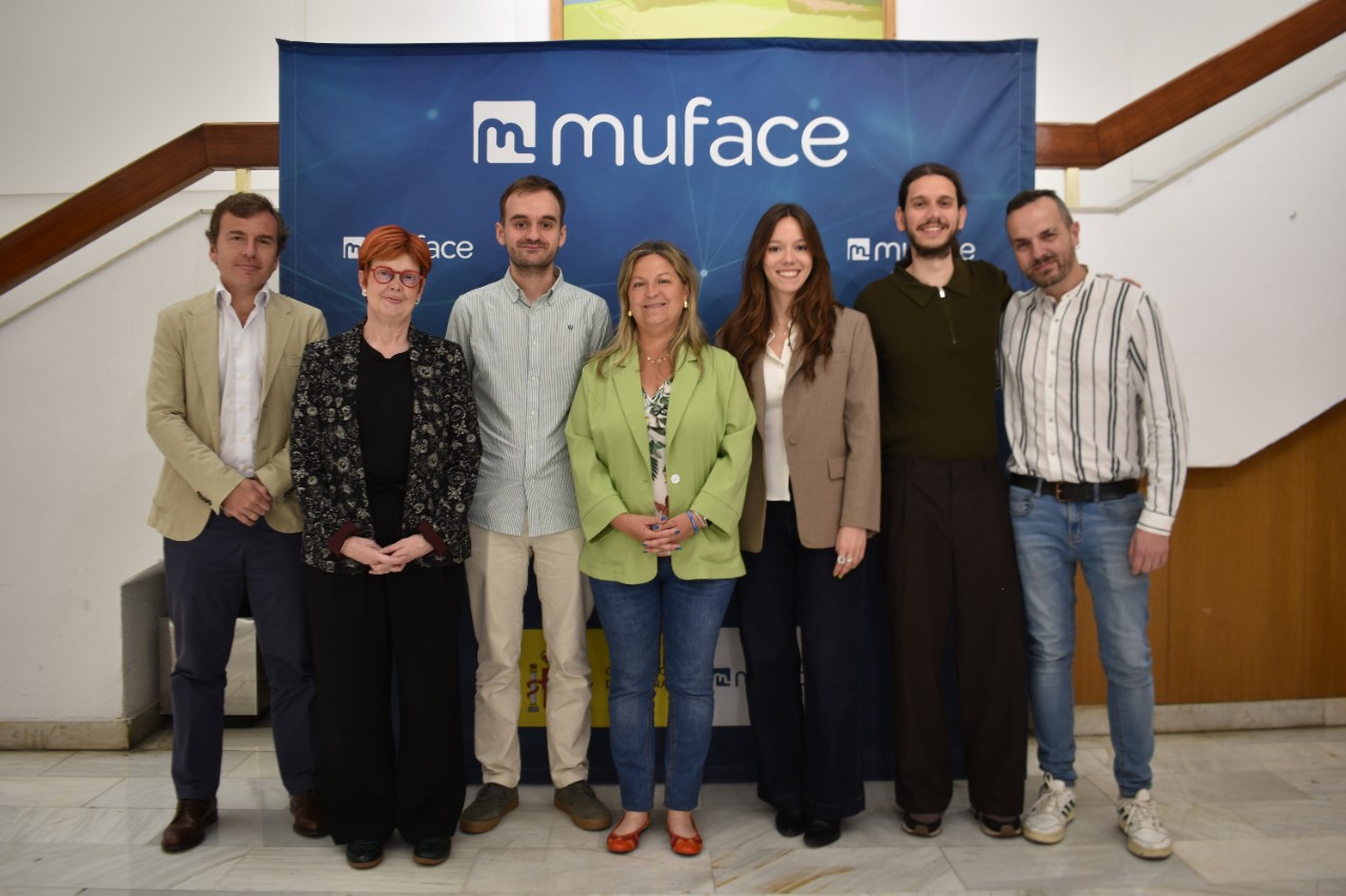 foto familia prácticas TAC